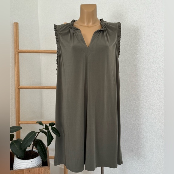 Michael Kors Dresses & Skirts - NWT MICHAEL KORS SLEEVELESS MINI DRESS